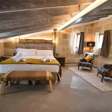 Calvario Plaza 波连斯萨