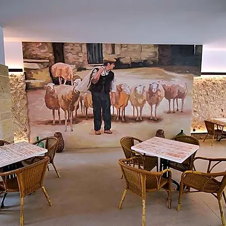 Calvario Plaza Hotell 4*