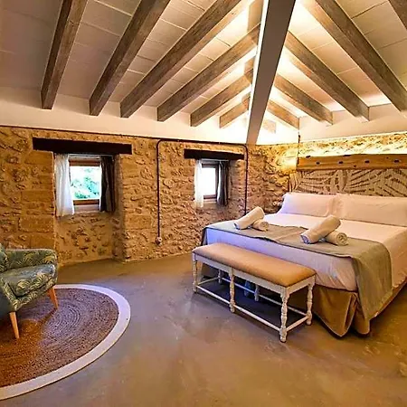 Calvario Plaza 4*