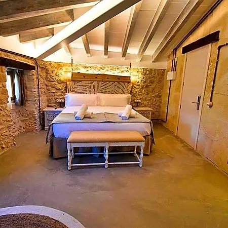 Calvario Plaza 4*