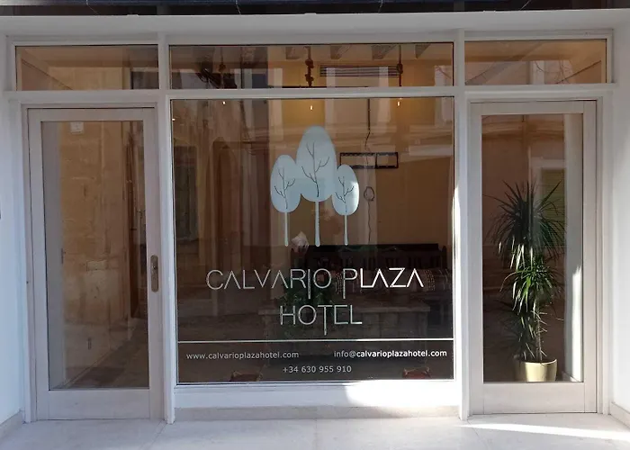 Calvario Plaza Отель