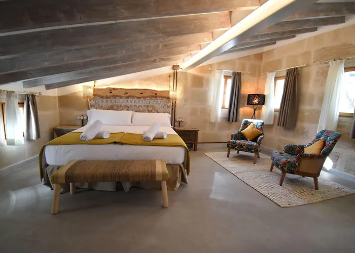 Calvario Plaza Отель Польенса